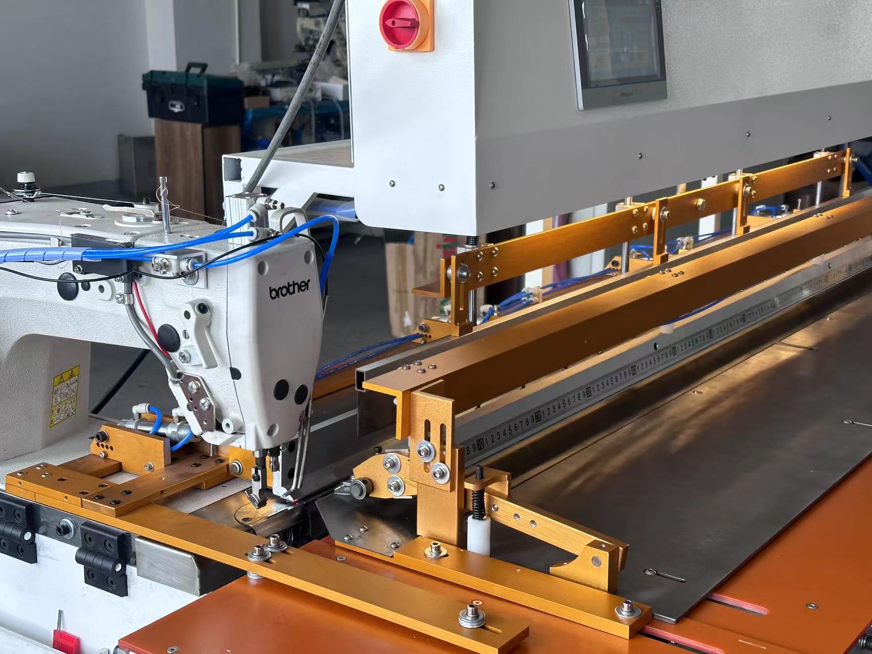 Промышленная швейная машина ST – обзор и цена Sewing Machine Fabric